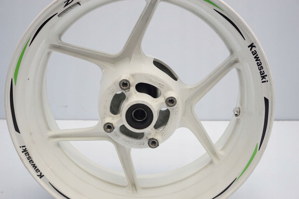 KAWASAKI ZX-10R 08-10 HINTERE FELGE Product image