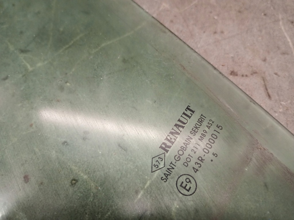 Linkes Glas Heck Renault Mustus MK1 05R Product image