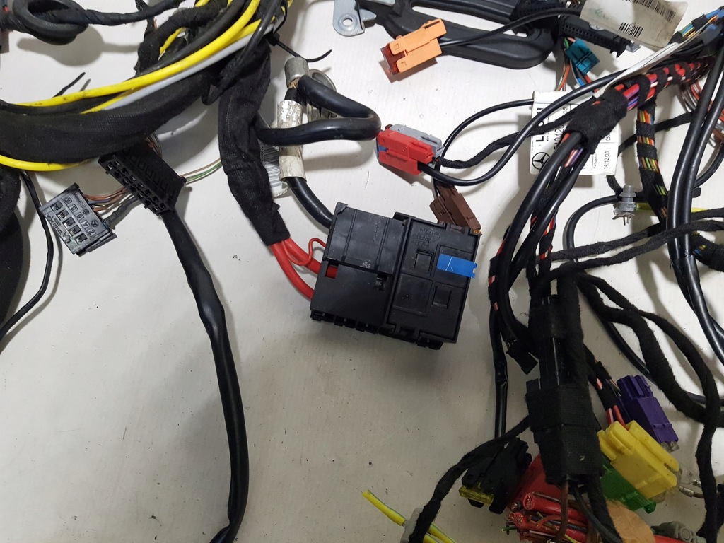 BATTERIEMODUL STAMMKABELBAUM MERCEDES SL R230 W230 2305400945 Product image