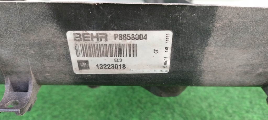 OPEL INSIGNIA A 2.0CDTI Lüftergehäuserahmen 13223018 K121/PD546 Product image