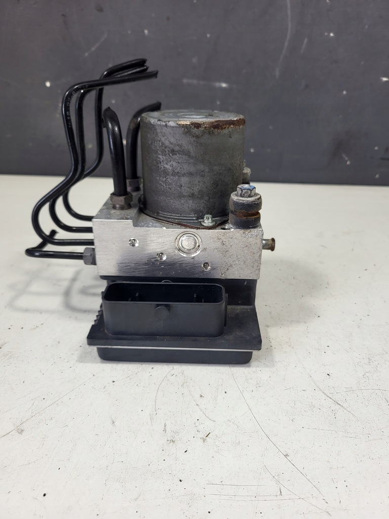 ABS -Pumpe - Citroen C4 II DS4 10-15 9678558080, 9800589380 Product image