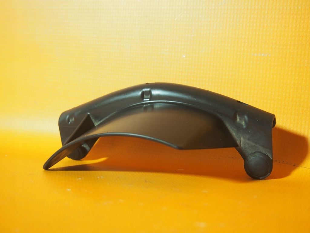 Audi A3 8V Federabdeckung HINTEN LINKS 5q0511539a Product image