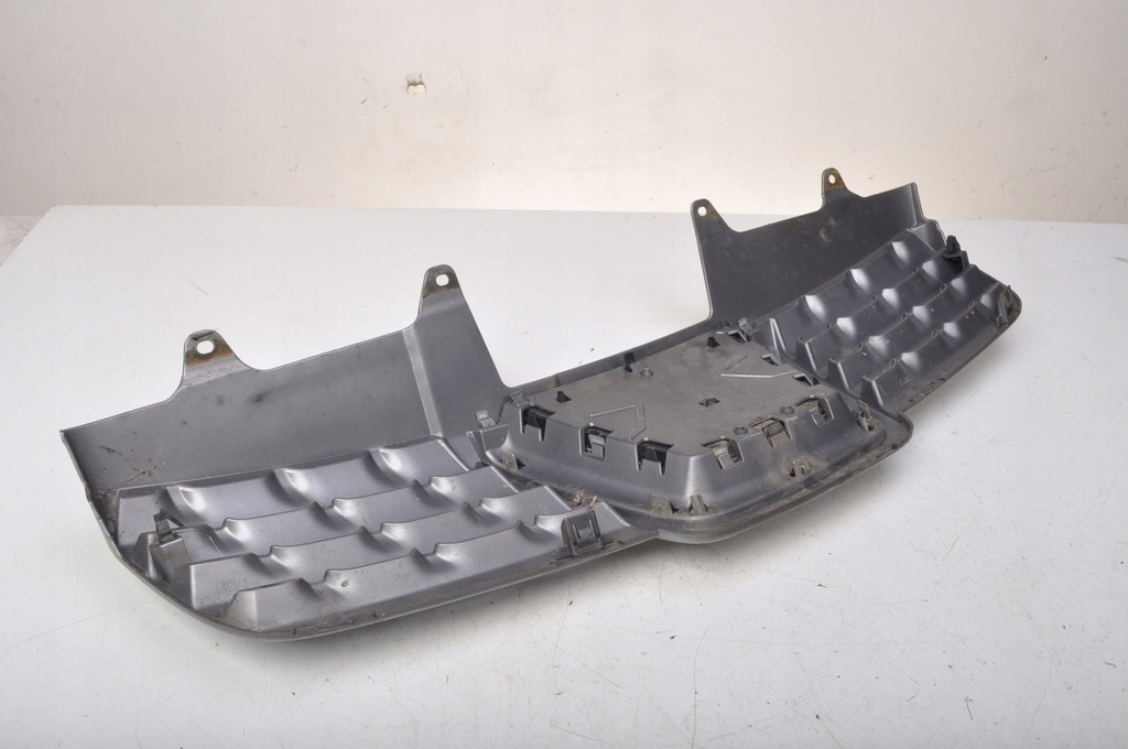 NISSAN QASHQAI J10 BETRUGGRILL 62310JD000 Product image