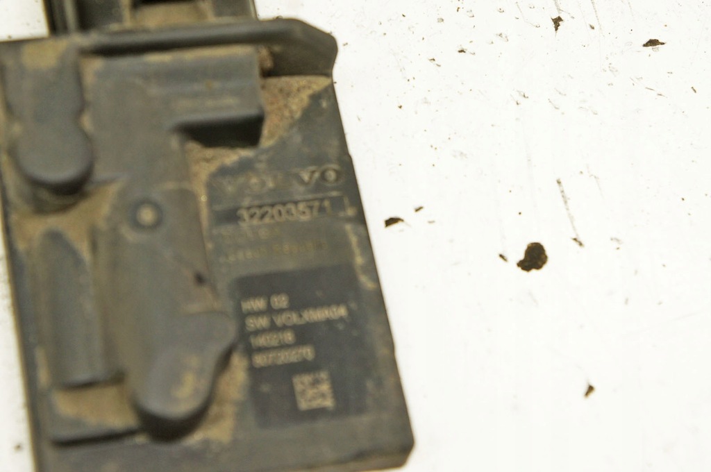 QS357 Volvo V90 16- Kraftstoffpumpenmodul 32203571 Product image