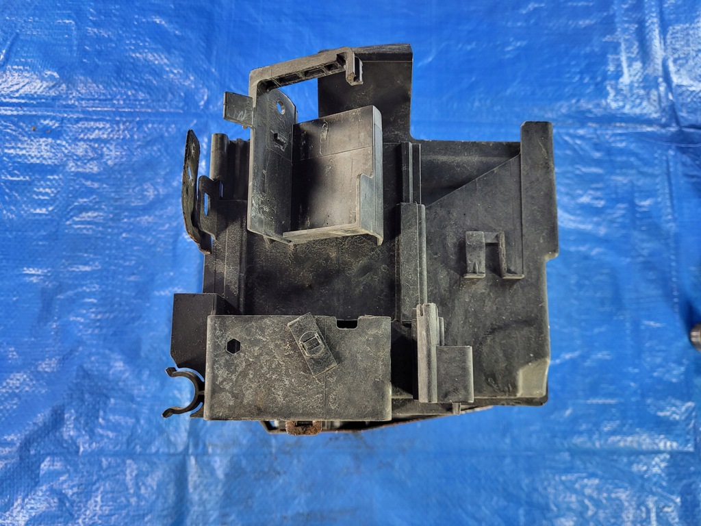 Opel-Czari Astra J Zafira C Wohnbasis der Batterie 13354420 Product image