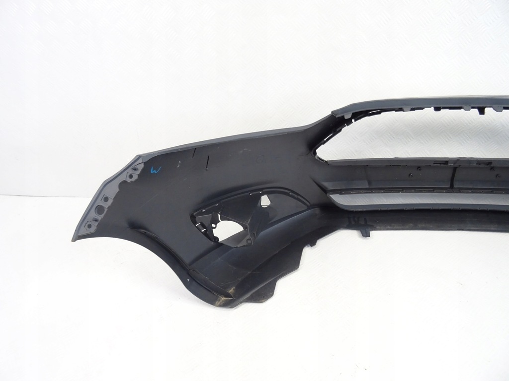 Ford Fiesta MK7 LIFT Austausch der vorderen Stoßstange Product image