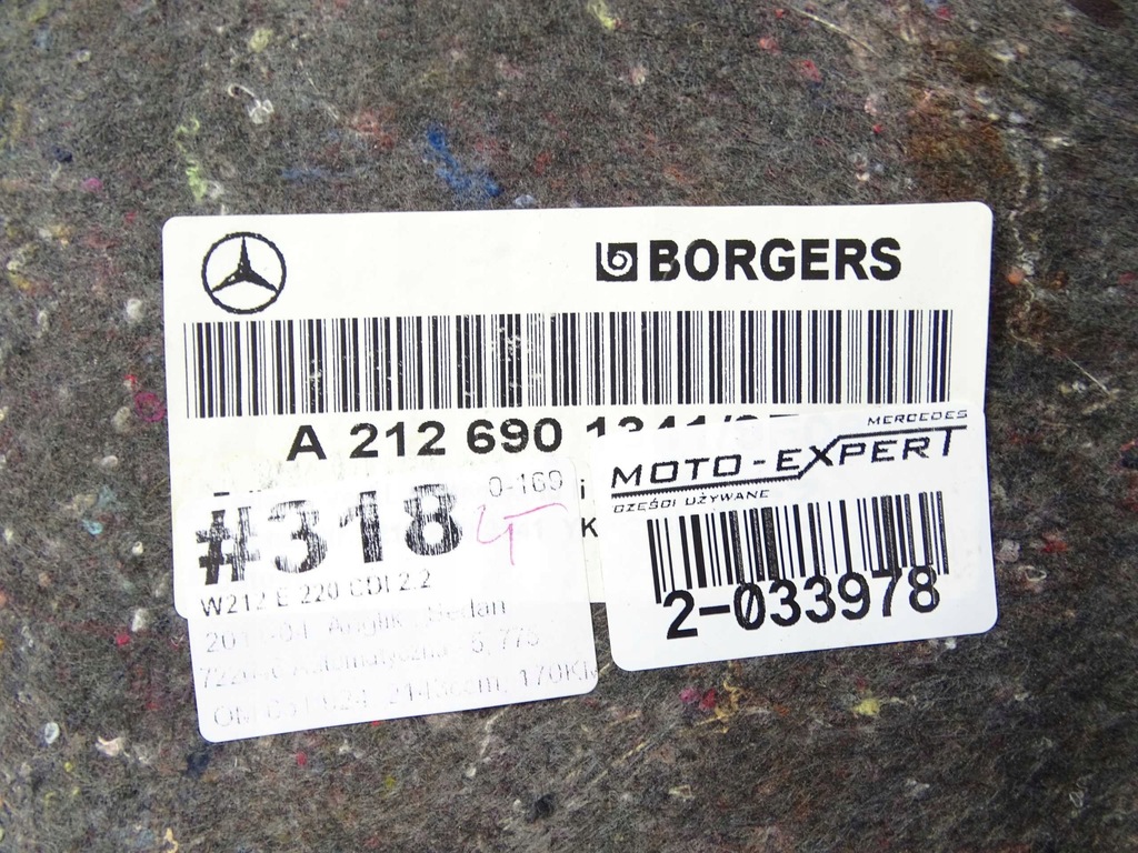 Mercedes E-Klasse W212 Kofferraumseite links A2126901341 Product image