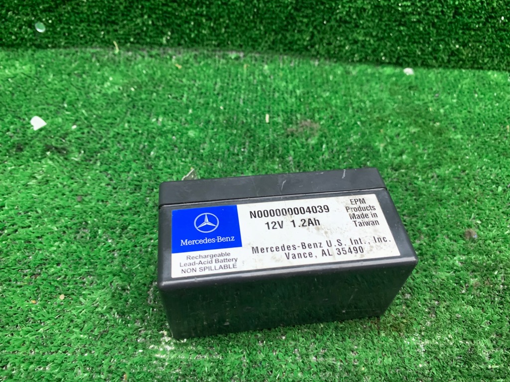 ZUSATZBATTERIE MERCEDES W164 W251 W212 X247 N000000004039 Product image