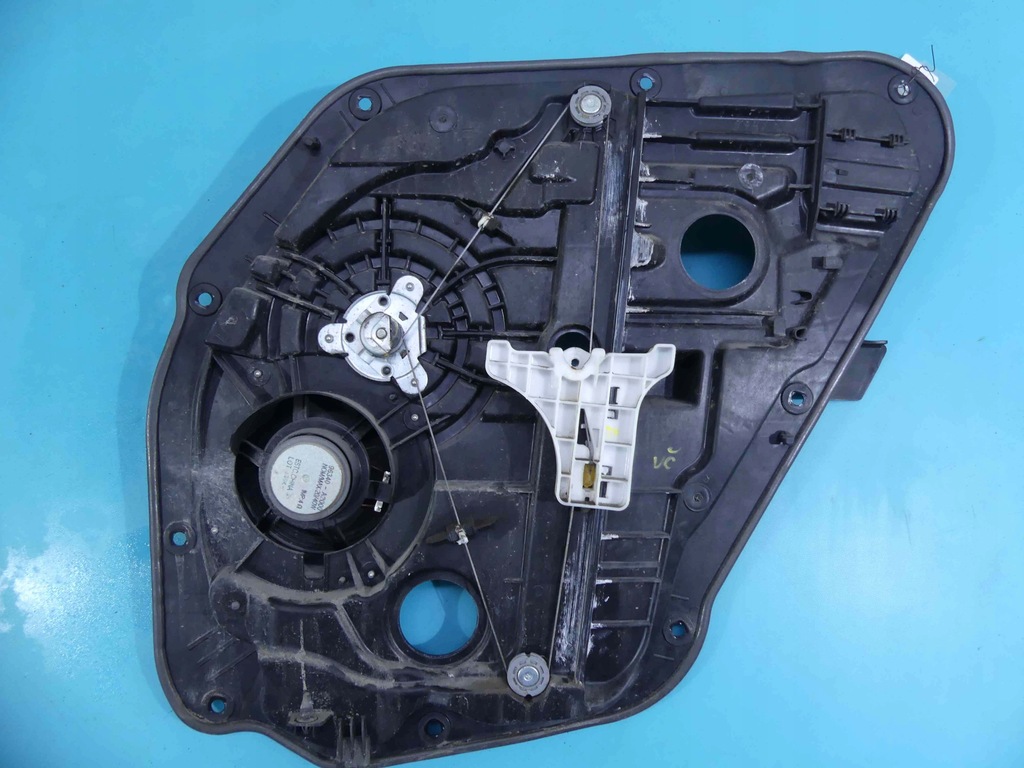 LIFT HINTEN LINKS MANUELL KIA CEED II KOMBI Product image