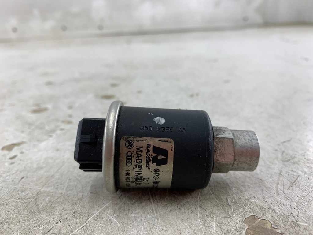 VW GOLF IV KLIMAANLAGE SENSOR 1H0959139B Product image