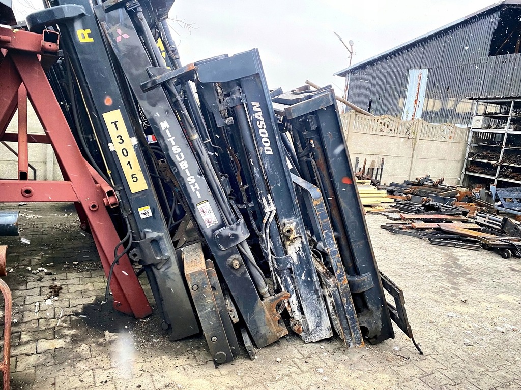 Maststapler Gabelstapler für Traktorlader TUR Product image