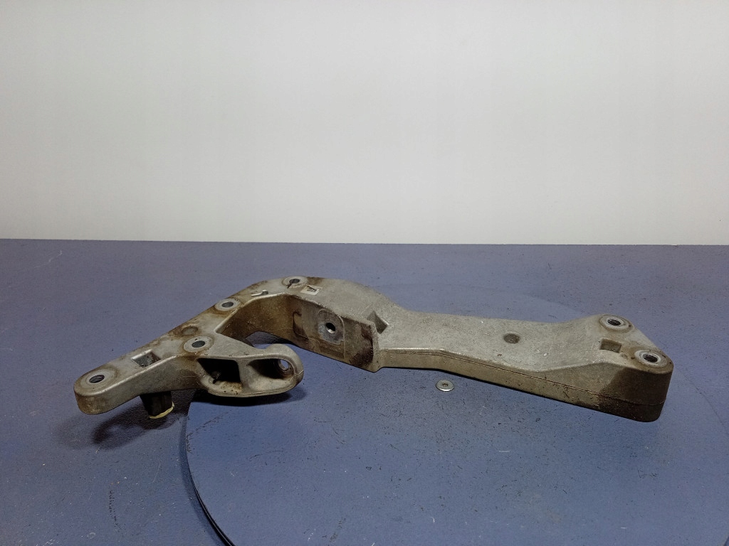 BMW 4 G22 G23 G20 XDRIVE GETRIEBEUNTERSTÜTZUNG PFOTE VTG 9485312 Product image
