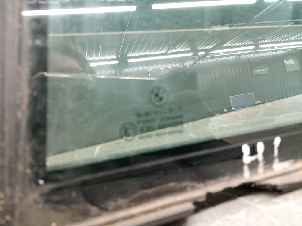 Türfensterdreieck nach hinten BMW E38 94-01R Product image