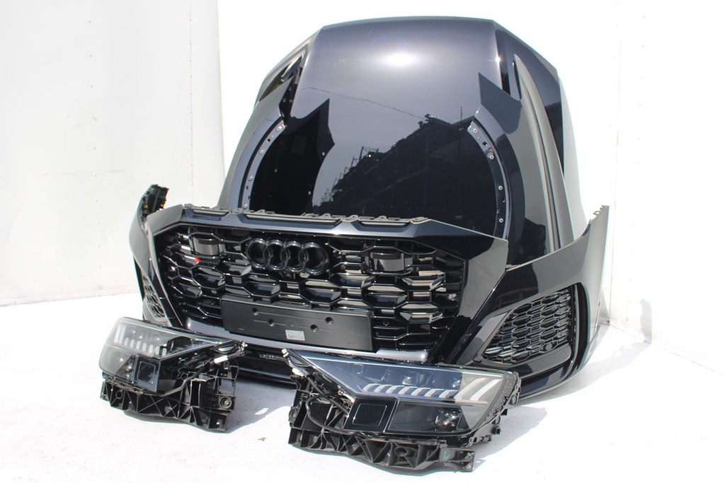 Audi RSQ8 Frontmatrix -Maske Madguard Stoßstange Gürtel Product image