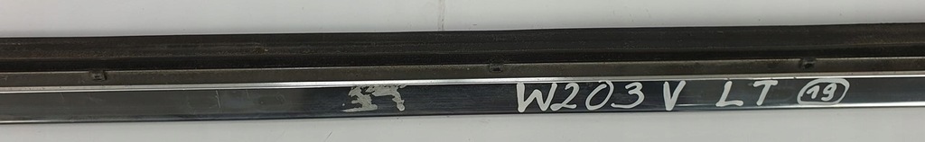 TROPFLEISTE, HINTEN LINKS, MERCEDES W203 KOMBI Product image