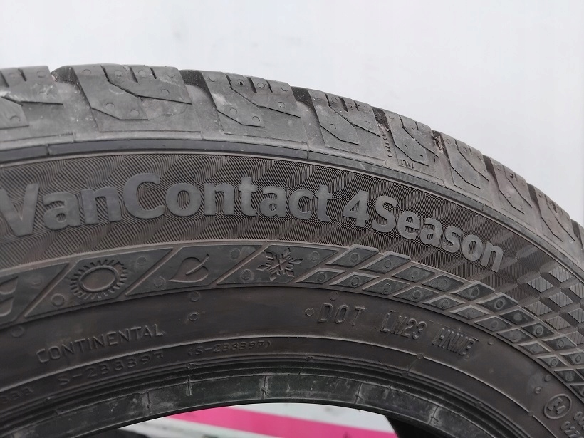 Reifen 205/65r16C 107/105T Continental Vancontact 4Season 2019 6,1–7,1 mm Product image