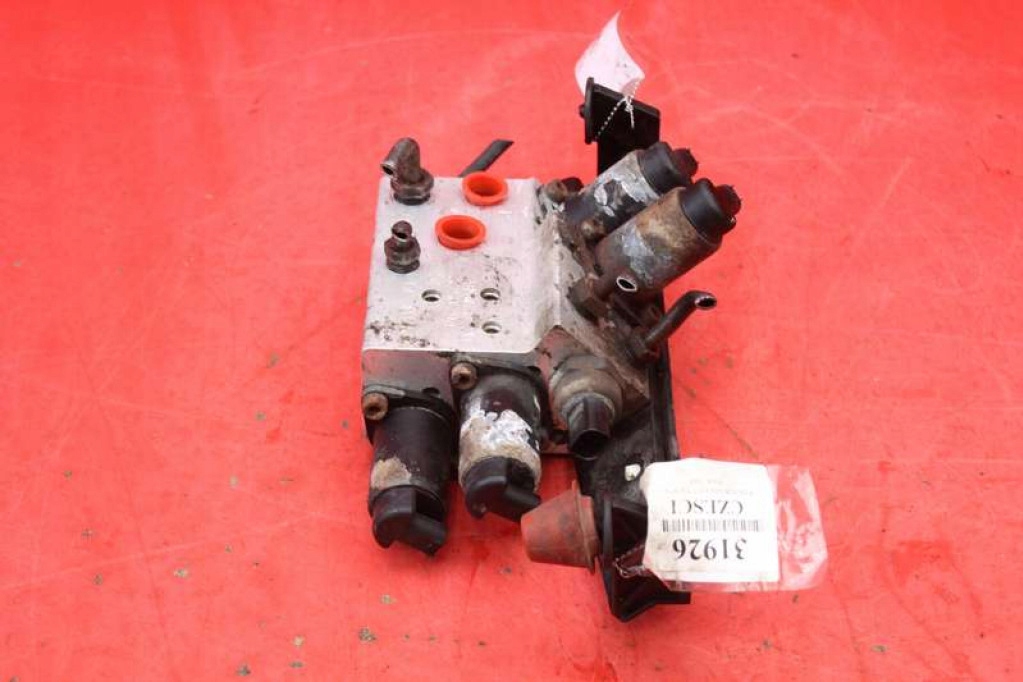 DYNAMISCHE ANTRIEBSAUFHÄNGUNGSPUMPE 6758704 BMW E65 3,5 V8 272 PS 01-05 Product image