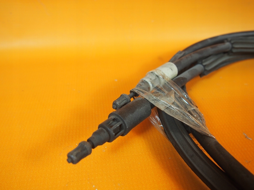 Volvo V40 II Handbremsseile 31362665 Product image