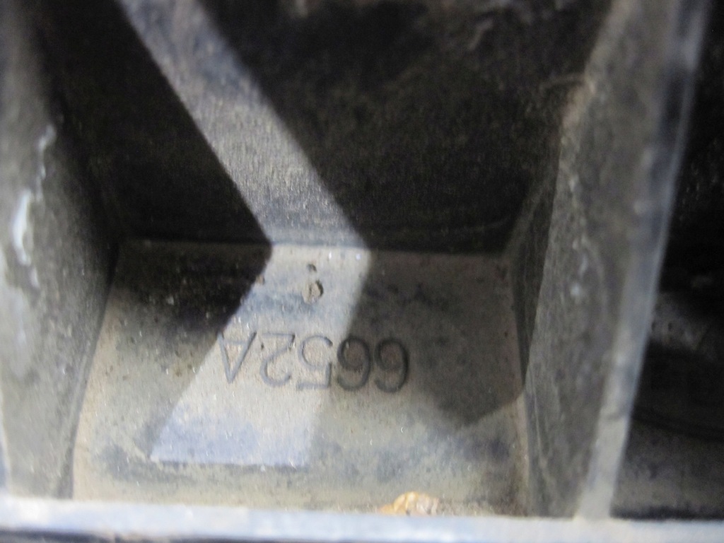 Land Rover Freelander II Luftfiltergehäuse 6G92-9600 Product image