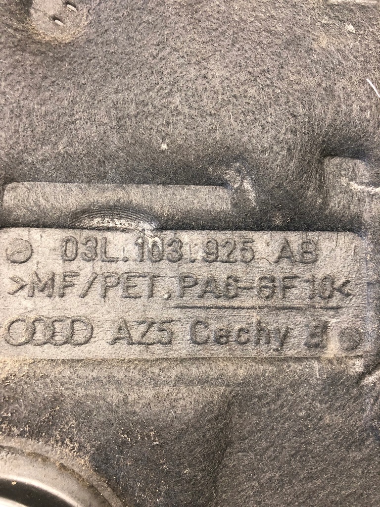 ABDECKUNG MOTORABDECKUNG AUDI TDI 03L103925AB Product image