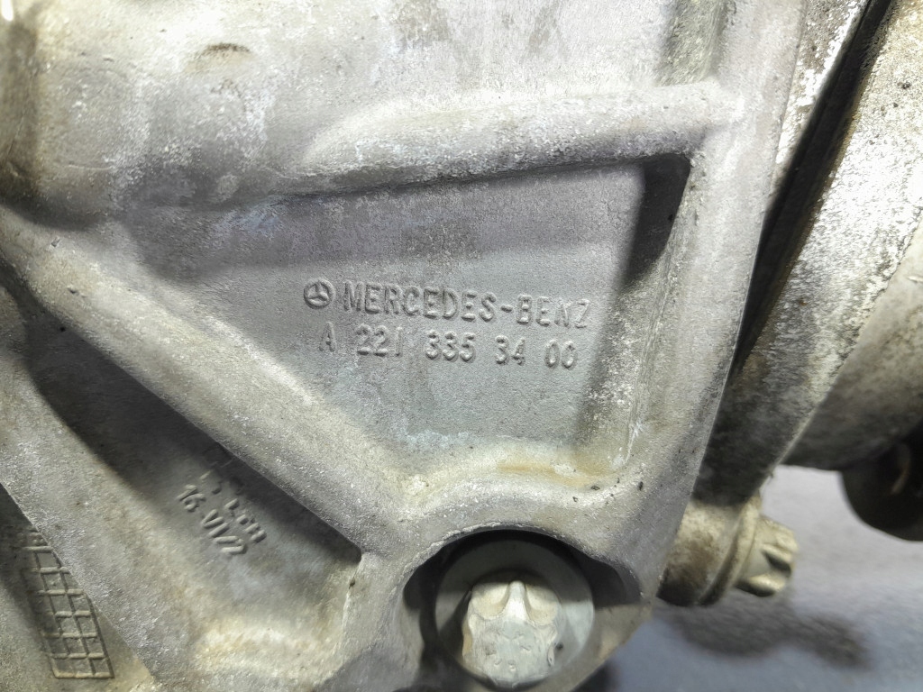 MERCEDES S W222 LIFT 3.0 B M256 367 PS VORDERACHSE UNTERSCHIED A2213353400 Product image