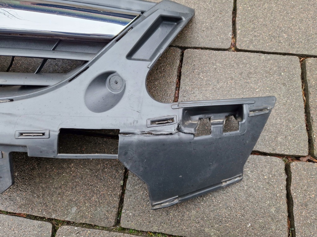 Opel Corsa D Vor dem Aufheben der vorderen Stoßfänger Dummy Chrom 13179940 06-2011 Product image