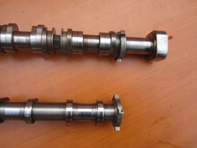 VW AUDI NOCKENWELLE 1,8 2,0 TSI TFSI EINLASS 06H101H AUSPUFF 06K109247E Product image