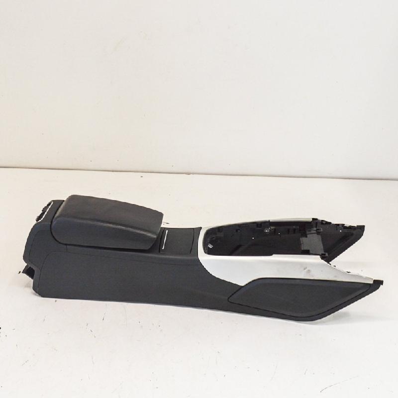 Audi A6 Central Console mit Armlehnen C7 4G0862534 4G0863244 2012 Product image