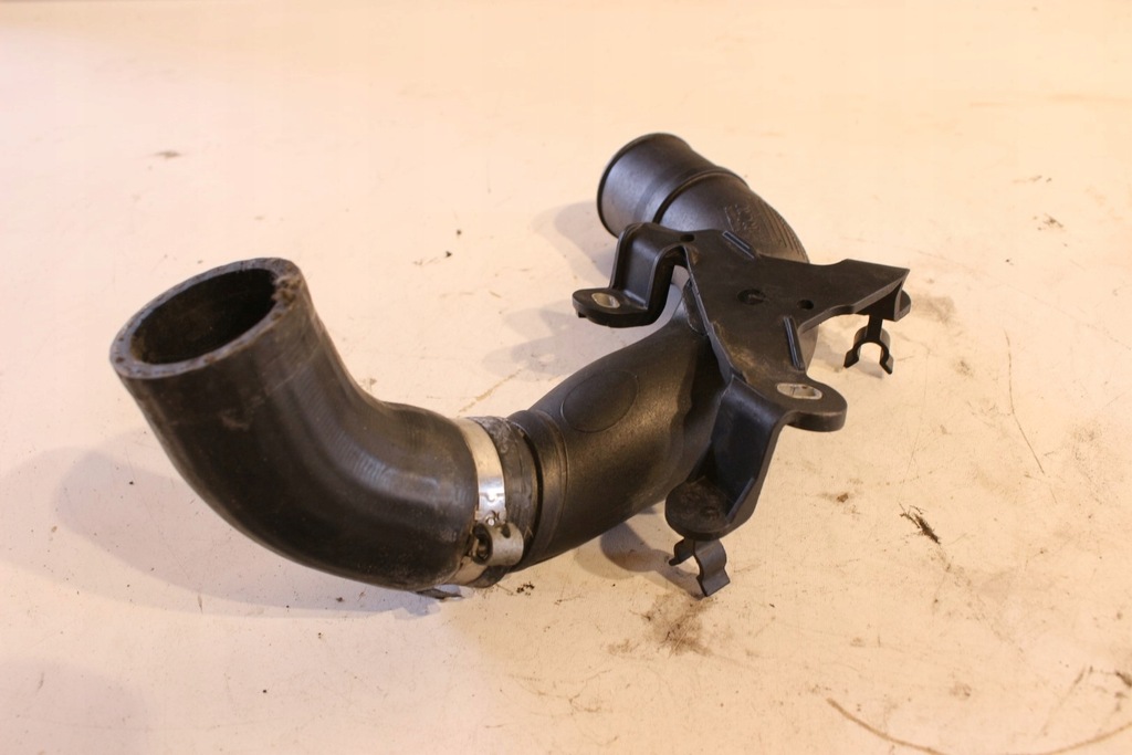 Ladeluftkühlerrohr 7E144604208R Captur 0,9 TCE Product image