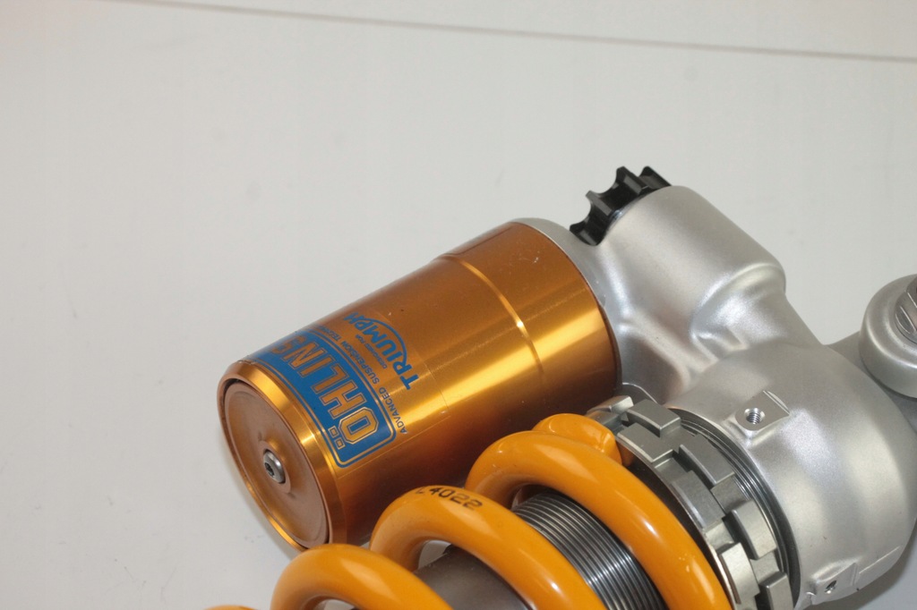 TRIUMPH SPEED TRIPLE 1200 RS STOSSDÄMPFER HINTERE ÖHLINS-HALTERUNG Product image