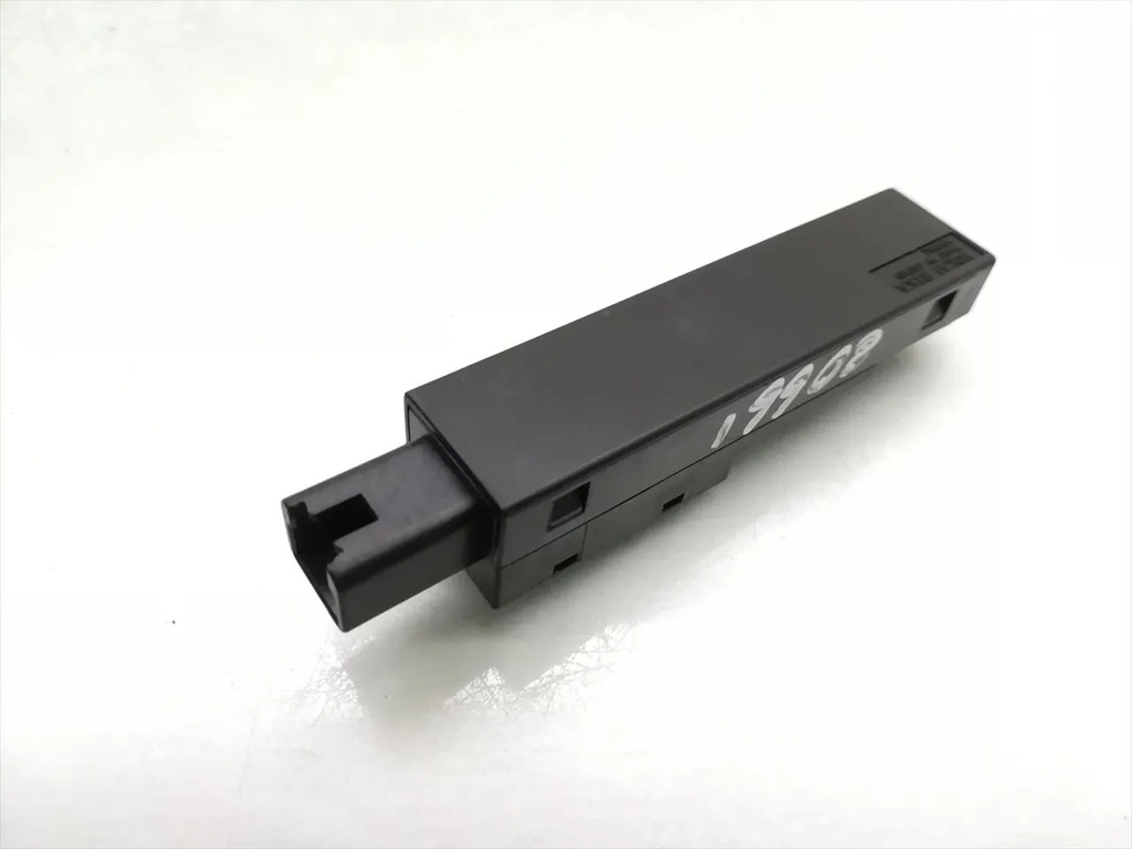 Toyota Rav4 GPS Antenna 2006 SUV 4/5DR J5N-0390 (06-13) Diesel 2,2 d 4WD Product image