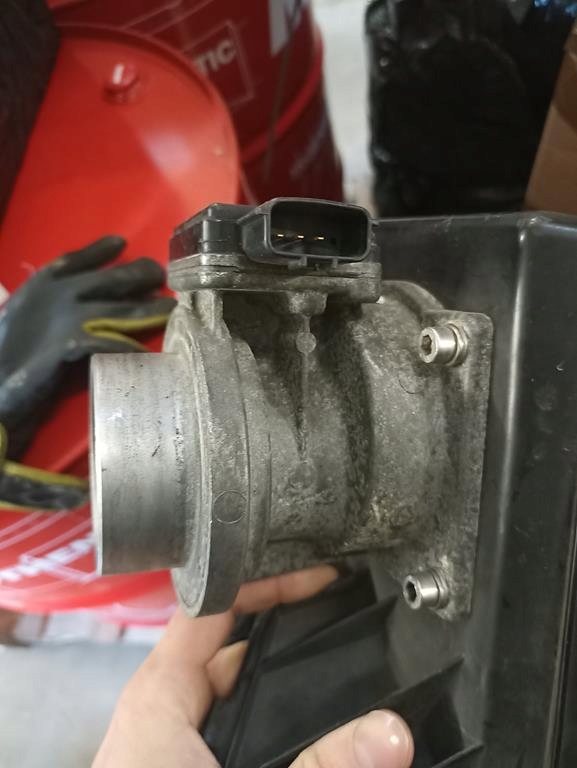 Nissan Silvia S14 S15 200SX Luftmengenmesser 22680-69F01 afh50-18a Product image