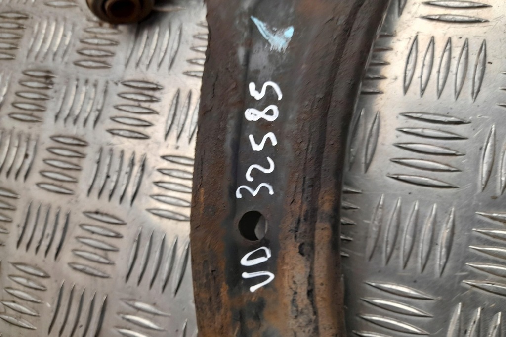 Untere Kopfhaupt vorne links Dacia Spring 739 2023 Product image