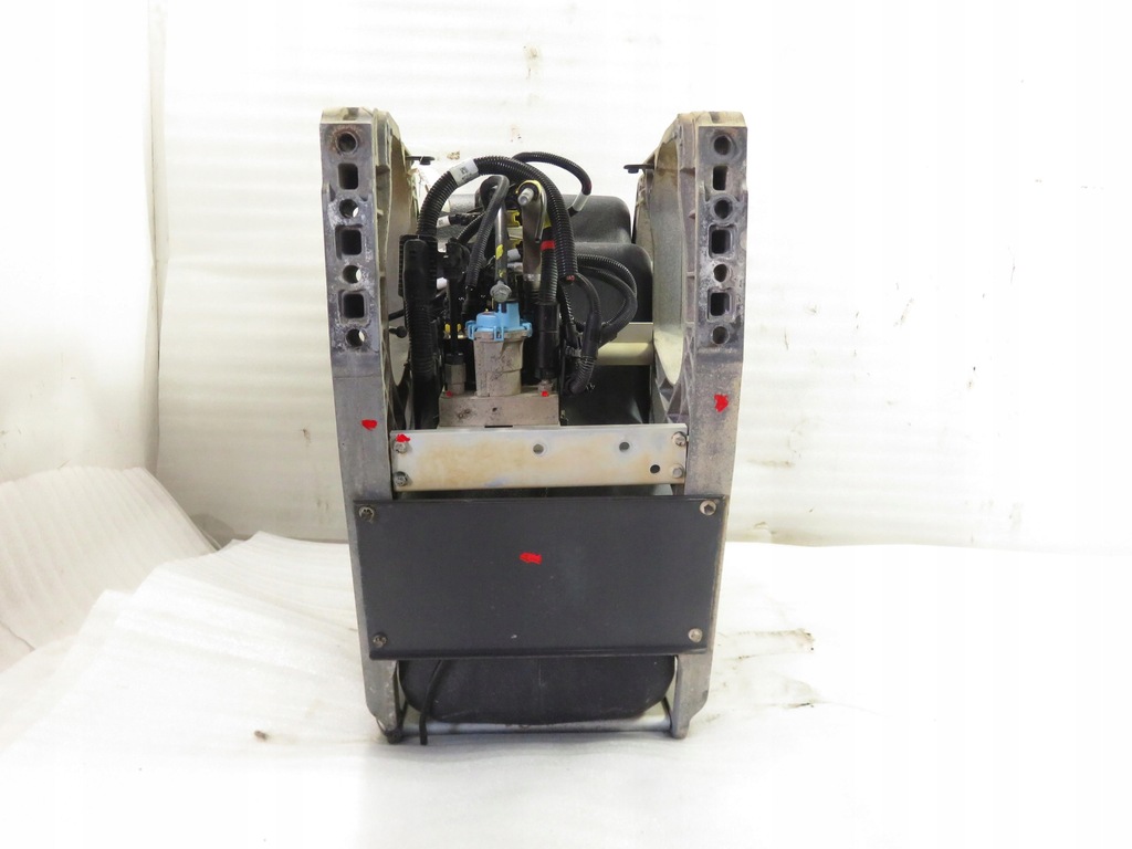 AdBlue-Tank SMOK Pumpe VOLVO FH4 T EURO 6 21226079 21645367 21226079 Product image