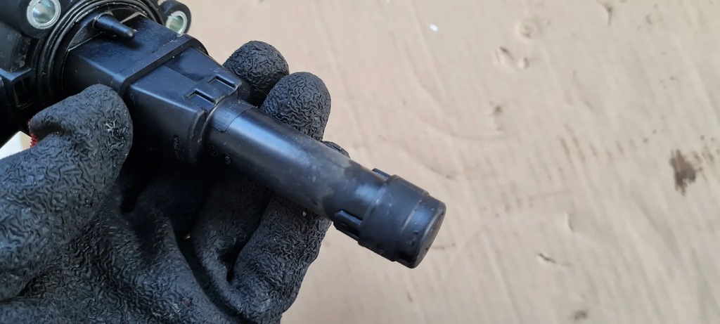 S6 C7 4G LIFT-ÖLSTANDSENSOR 4.0 TFSI 079907660A A4 B9 8W A5 A6 A7 Product image