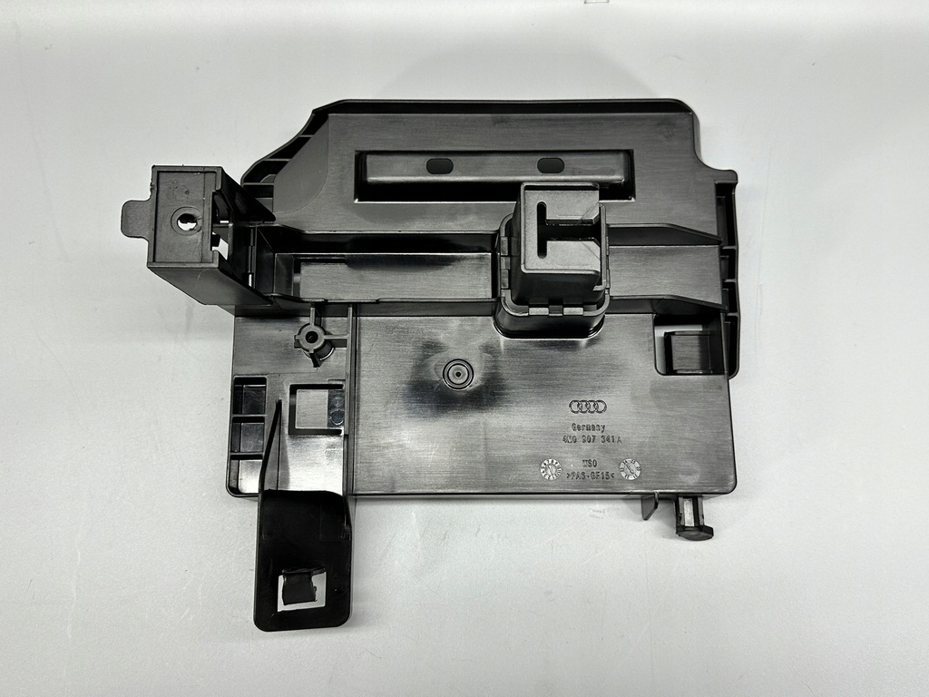 AUDI Q7 SQ7 Q8 SQ8 II 4M LIFT MOUNT MODULE HOLDER 4M0907341A Product image