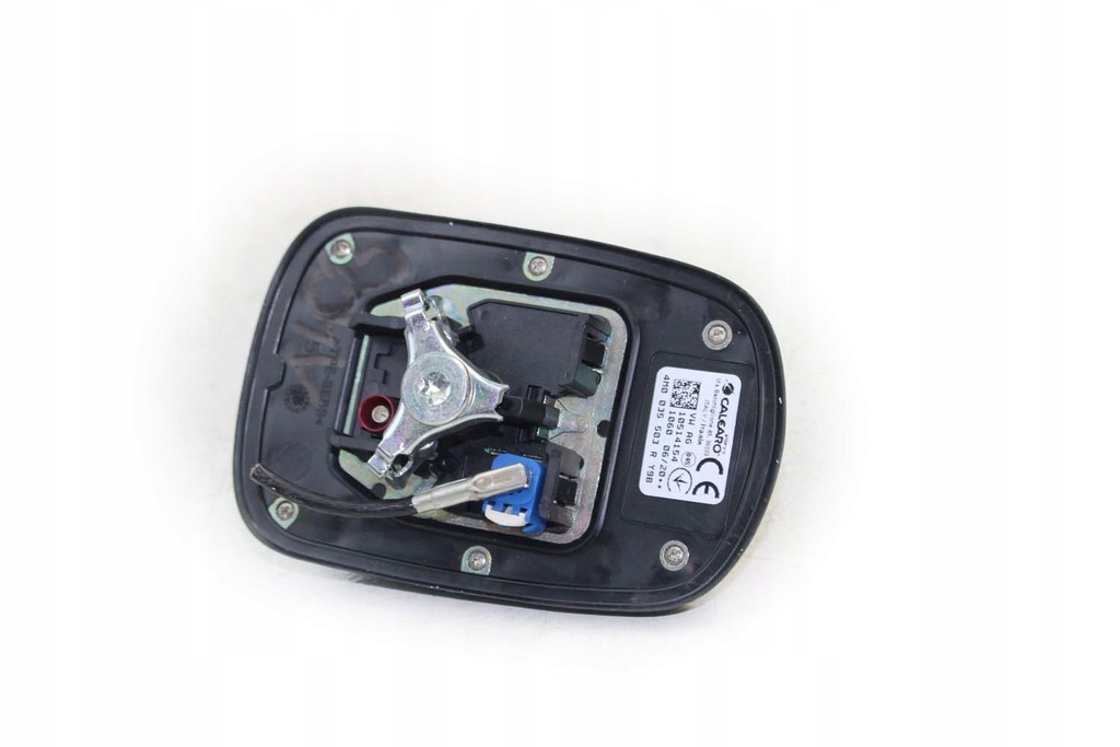 Audi A4 A5 A7 Q2 Q3 Q5 Q7 Antenne 4M0035503 Dach auf dem Ly9b -Dach - Schwarz Product image
