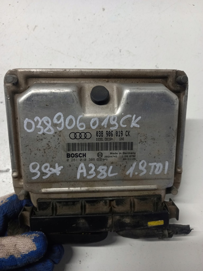 MOTORSTEUERGERÄT AUDI A3 8L 1.9 TDI 038906019CK Product image