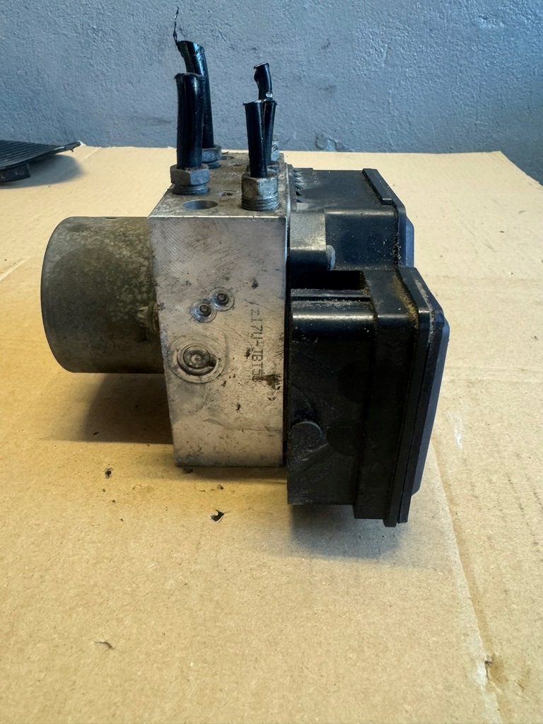 PUMPEN-ABS-MODUL FORD MONDEO MK4 HB 07-10 2.0 8G91-2C405-AB Product image