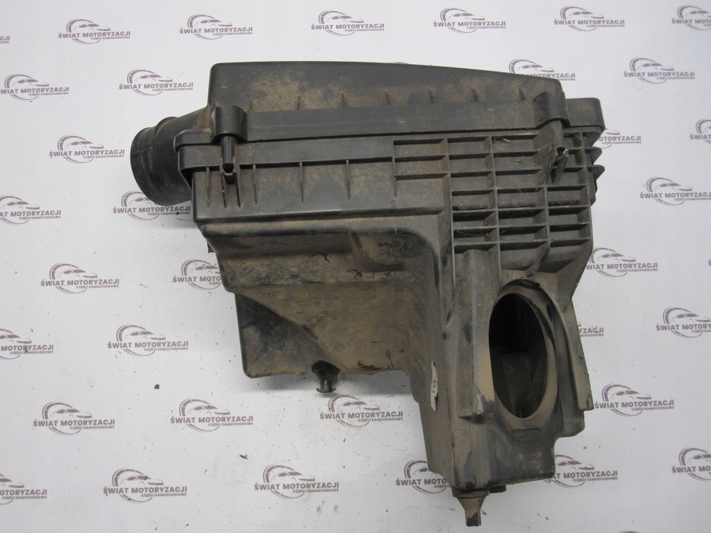 Land Rover Freelander II Luftfiltergehäuse 6G92-9600 Product image