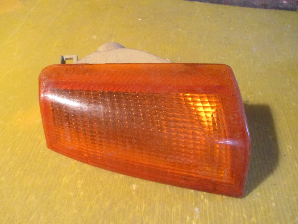 4393/9 BLINKER LAMPE VORNE OPEL RECORD E 77-86 42663R6 Product image