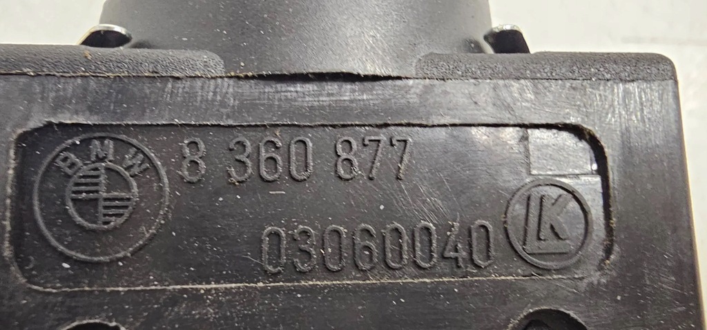 BMW 1 E82 SITZVERSTELLSCHALTER 8360877 Product image