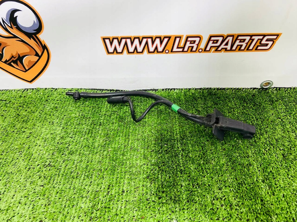 DYSZA SZYBY PRZEDNIEJ ELEKTRYCZNA LAND ROVER DISCOVERY 5 L462 HY32-17666-BC Product image