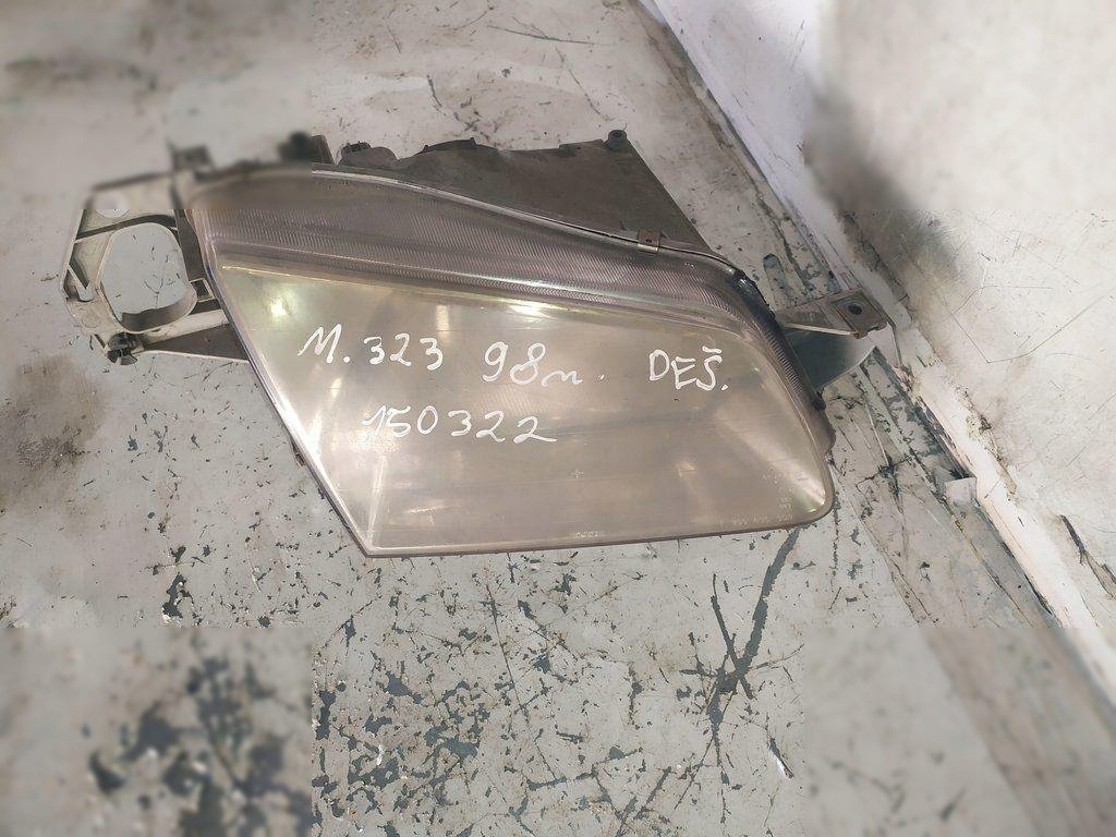 305235393 MAZDA Rechte vordere Lampe Product image