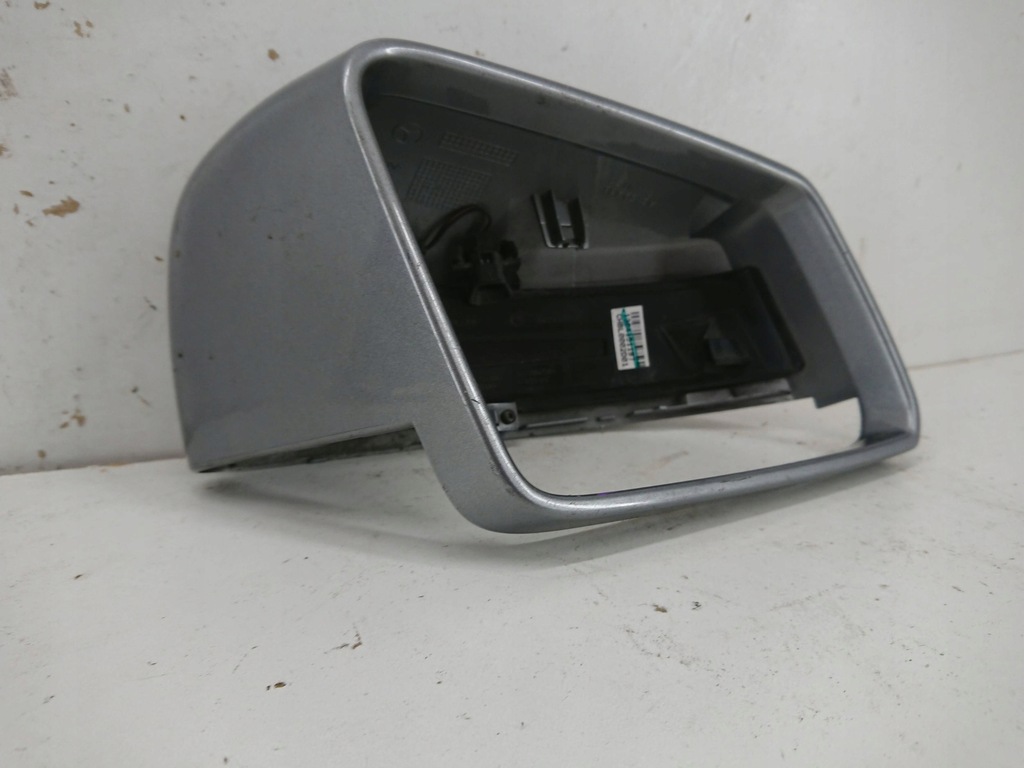 Mercedes-Benz E Klasse 212 W212 Rechte Vorderspiegelgehäuse Product image