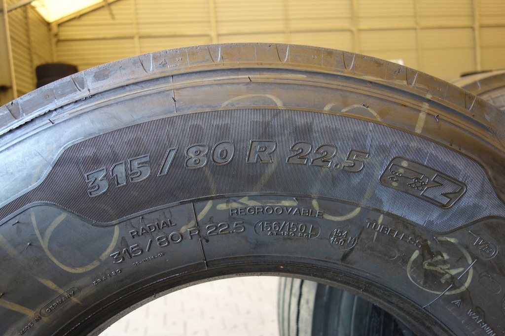 2x 315/80R22.5 Guide Truck Reifen Michelin X Line 17/22R 11mm (M24) Product image