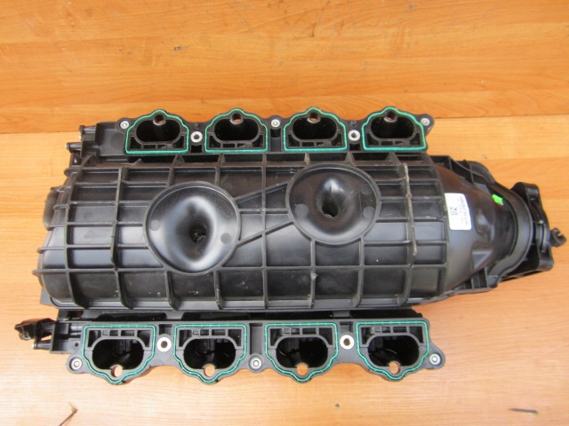 MUSTANG 5.0 GT Krümmer-Vakuumventil JL3E-9J559-AA JR3E-9S455-CC Product image