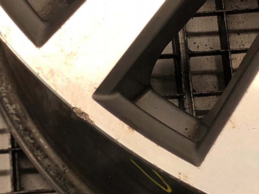 ALUMINIUMFELGE 20" 11J 5X120 ET30 MITTE 74 BMW E70 Product image
