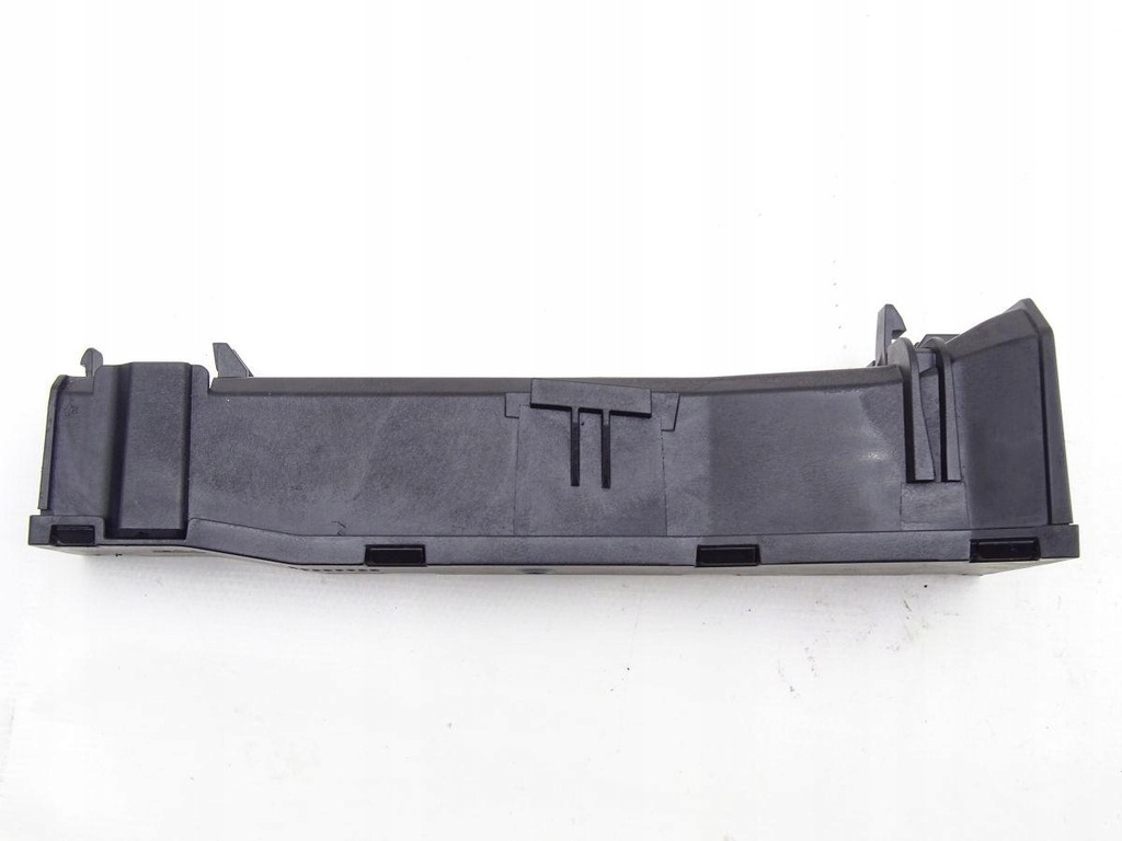 OPEL ASTRA K 15-22 OSŁONA PRZEWODÓW PODSTAWY AKUMULATORA 39030032 467597050 Product image