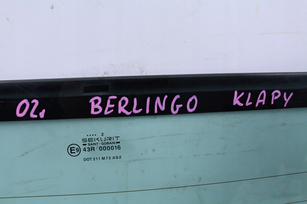 HECKHAUBENGLAS CITROEN BERLINGO PARTNER 02 Product image